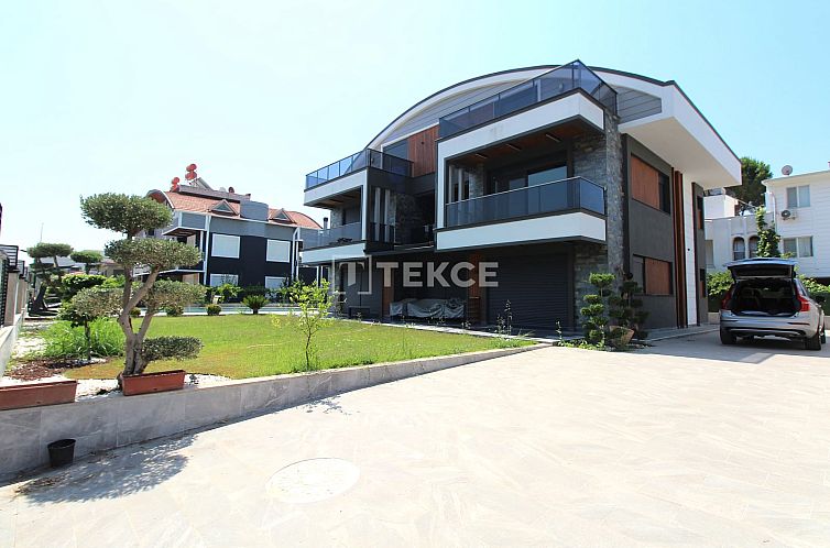 Geschakelde woning in Boğazkent