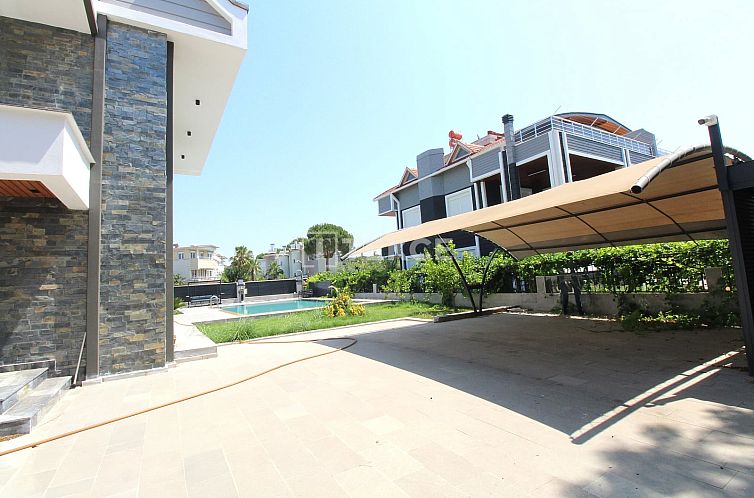 Geschakelde woning in Boğazkent
