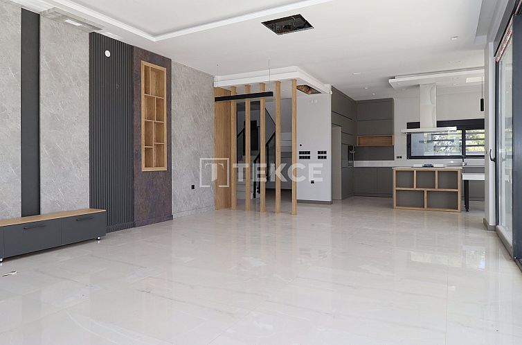 Vrijstaande woning in Döşemealtı