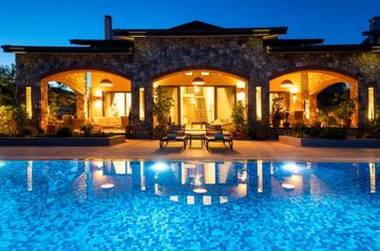 Vakantiehuis Villa Güney