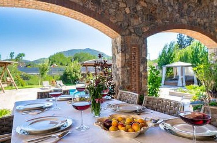 Vakantiehuis Villa Güney