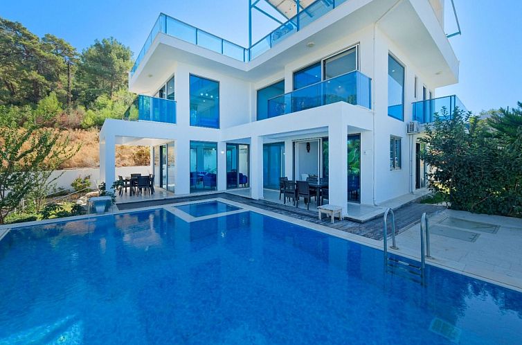 Vakantiehuis Villa mit unfassbarem Meerblick