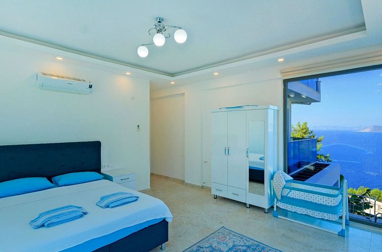 Vakantiehuis Villa mit unfassbarem Meerblick