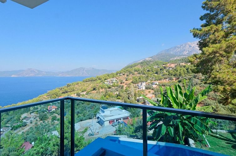 Vakantiehuis Villa mit unfassbarem Meerblick