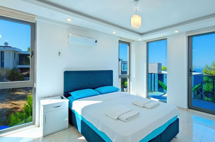 Vakantiehuis Villa mit unfassbarem Meerblick