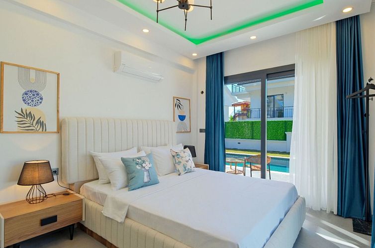 Vakantiehuis Große Villa in Fethiye Ausserhalb im grünen