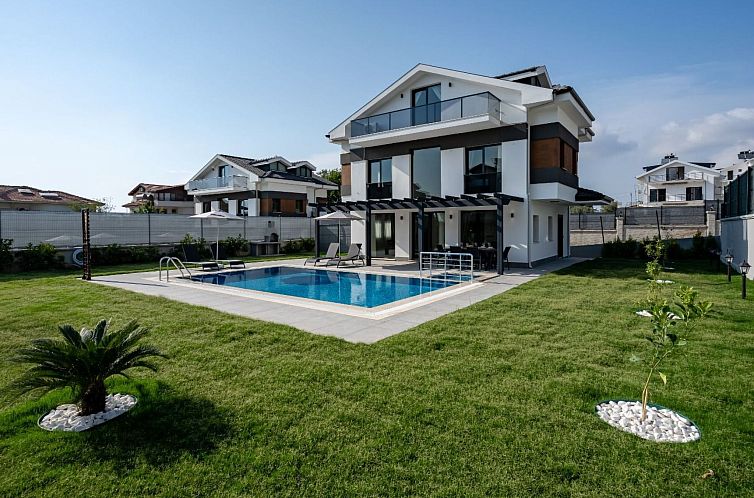 Vakantiehuis Villa in Ölüdeniz mit Kinderpool