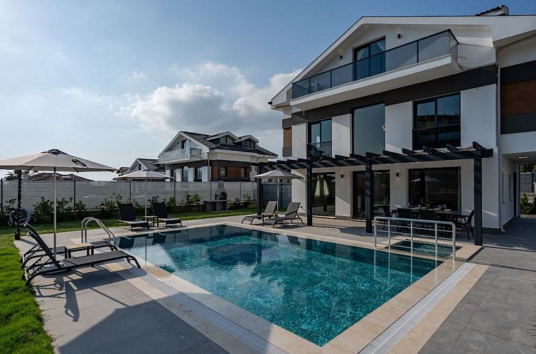 Vakantiehuis Villa in Ölüdeniz mit Kinderpool