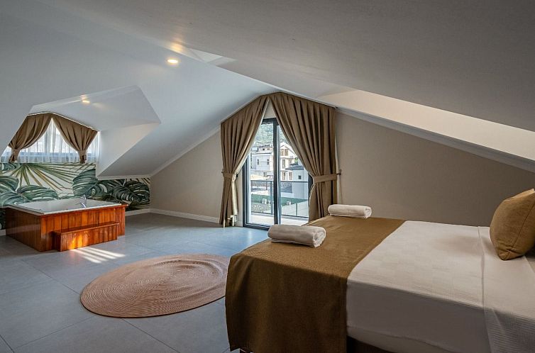 Vakantiehuis Wunderschöne Villa in Ölüdeniz mit Kinderpoo