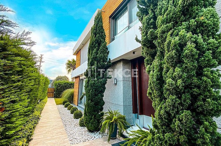 Vrijstaande woning in Çeşme