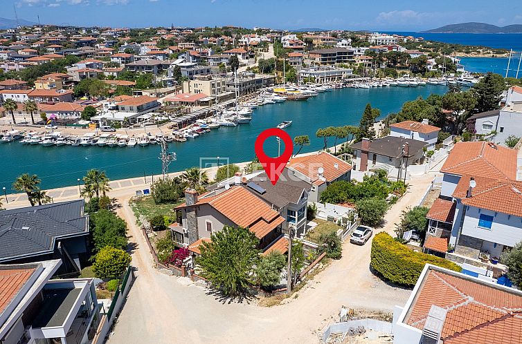 Vrijstaande woning in Çeşme