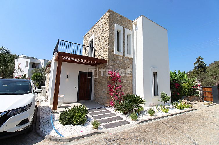 Geschakelde woning in Torba