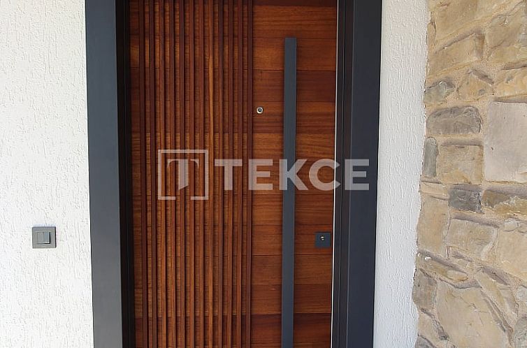 Geschakelde woning in Torba