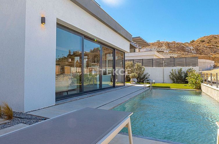 Geschakelde woning in Gümüşlük
