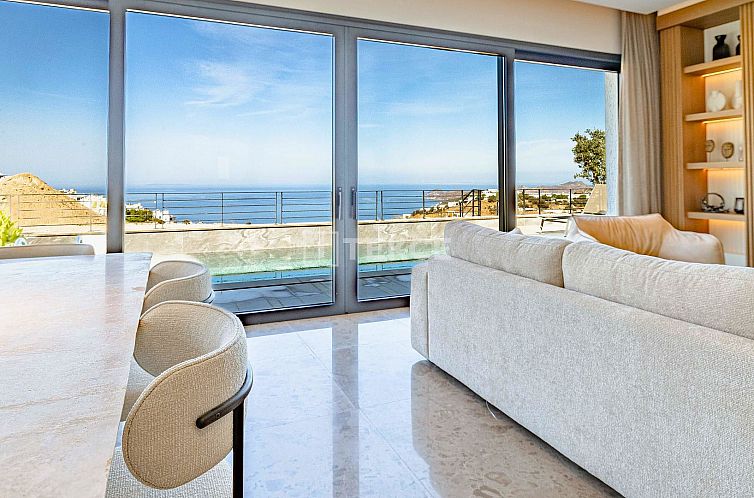 Geschakelde woning in Gümüşlük