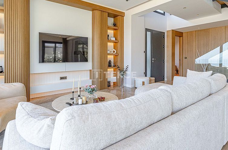 Geschakelde woning in Gümüşlük