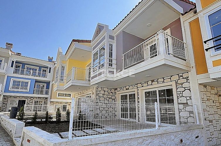Vrijstaande woning in Foça