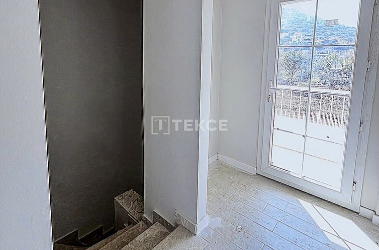 Vrijstaande woning in Foça
