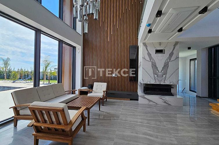Vrijstaande woning in Foça