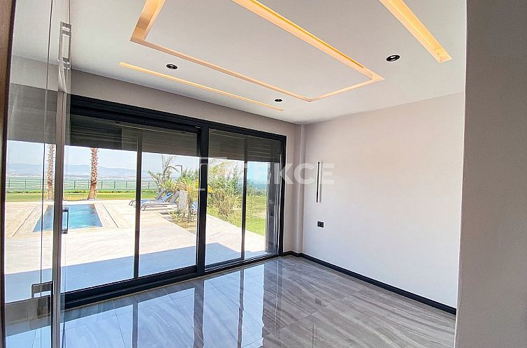 Vrijstaande woning in Foça