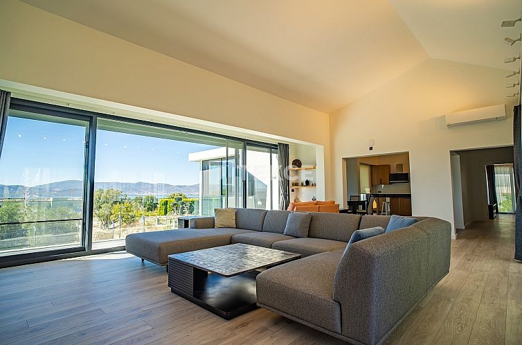 Vrijstaande woning in Urla
