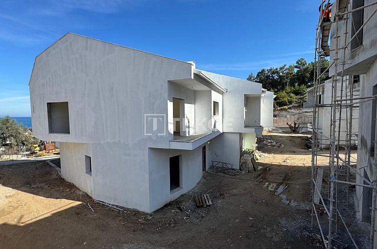 Geschakelde woning in M. Fevzi Çakmak