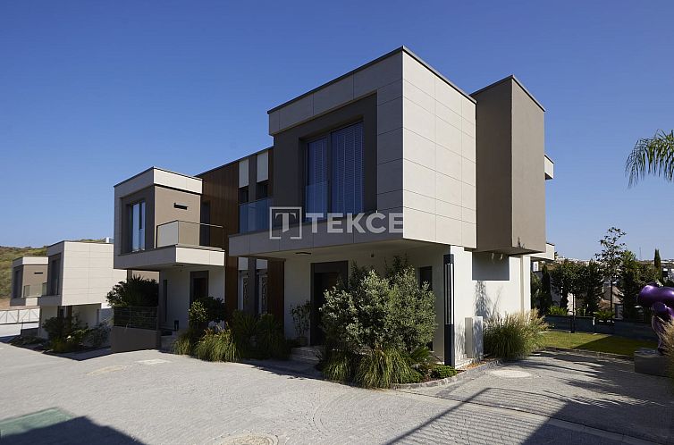 Geschakelde woning in Boğaziçi