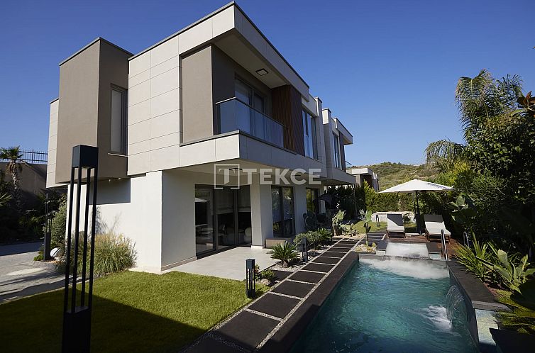 Geschakelde woning in Boğaziçi