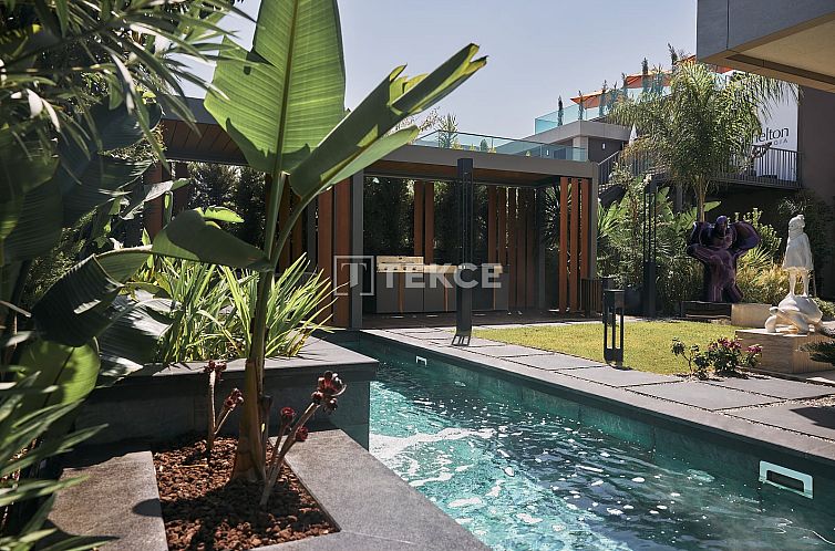 Geschakelde woning in Boğaziçi