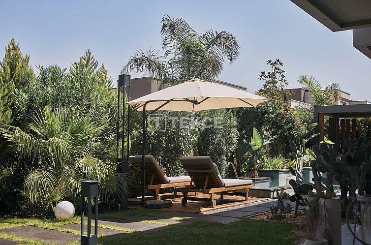 Geschakelde woning in Boğaziçi
