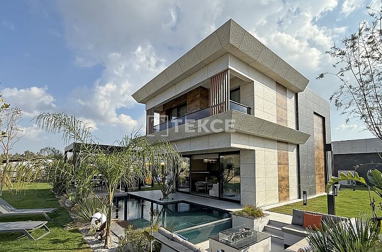 Geschakelde woning in bozbuk