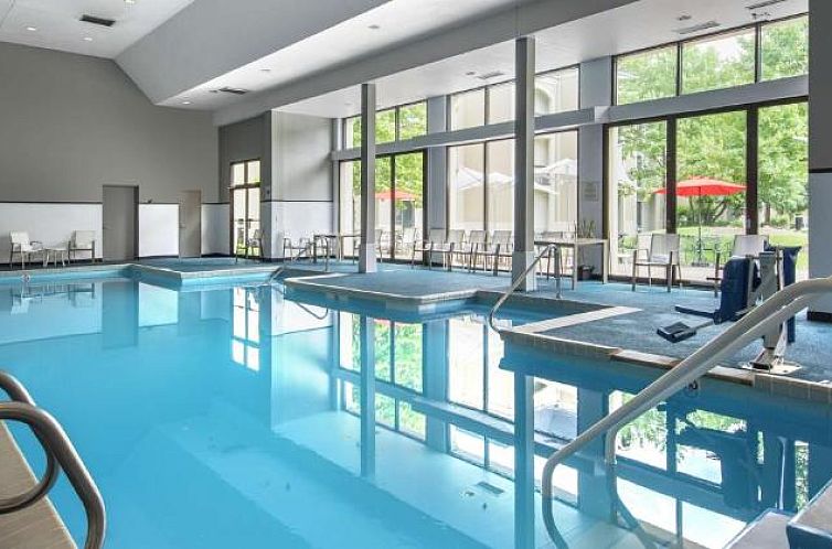 DoubleTree by Hilton Chicago-Wood Dale/Itasca