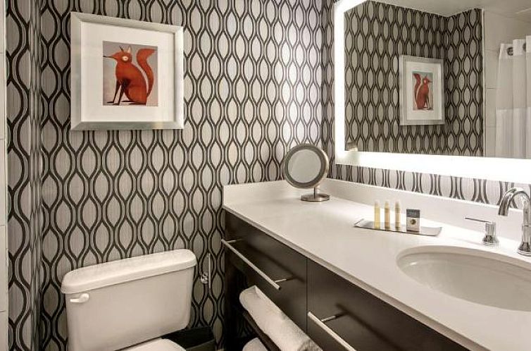 DoubleTree by Hilton Chicago-Wood Dale/Itasca