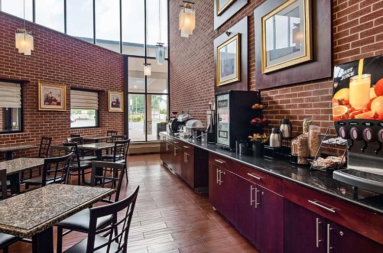 Best Western Plus Reading Inn & Suites