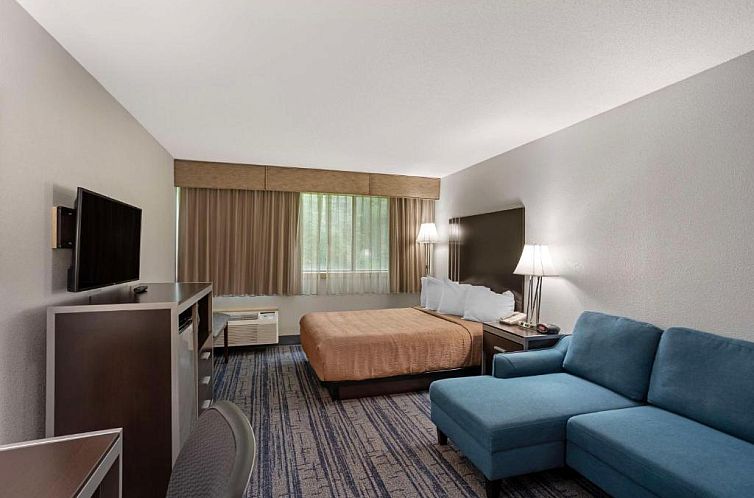 Best Western Plus Reading Inn & Suites