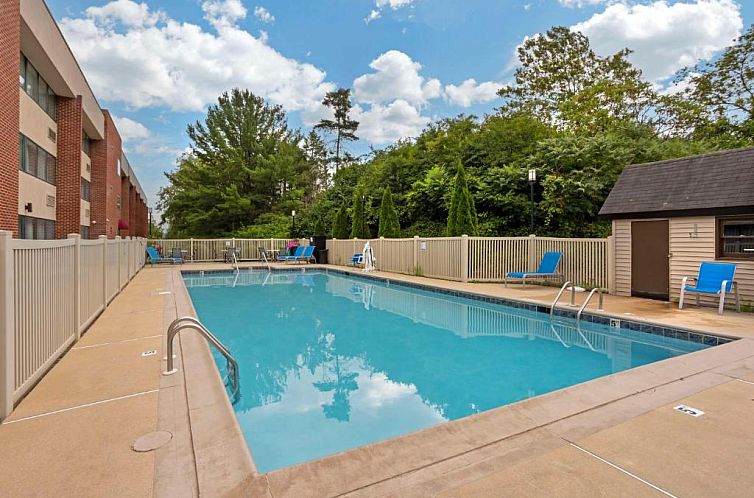 Best Western Plus Reading Inn & Suites