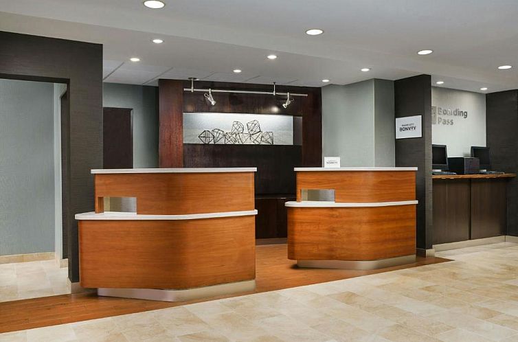 Courtyard Chicago Bloomingdale