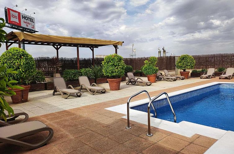 Ibis Granada