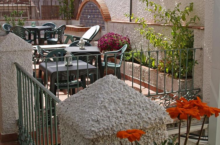 Granada Old Town Hostel