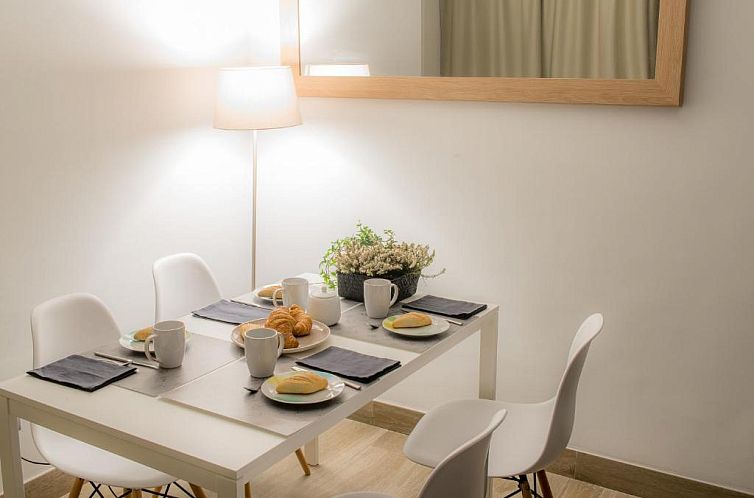 Apartamentos Campo Del Príncipe