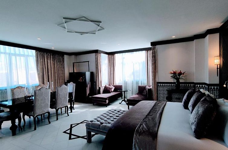 Hotel Saray