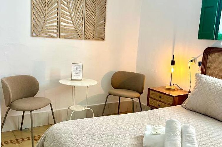 Hostal El Faro
