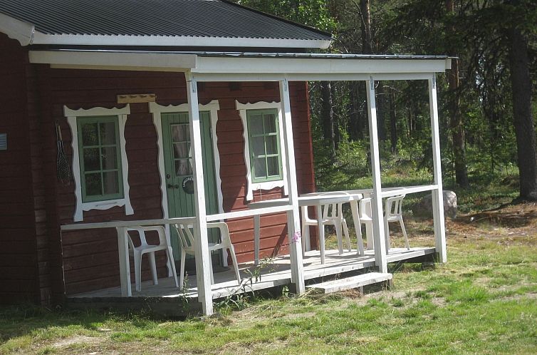 Vakantiehuis Schwedisches Holzhaus mit Grill und Terrasse