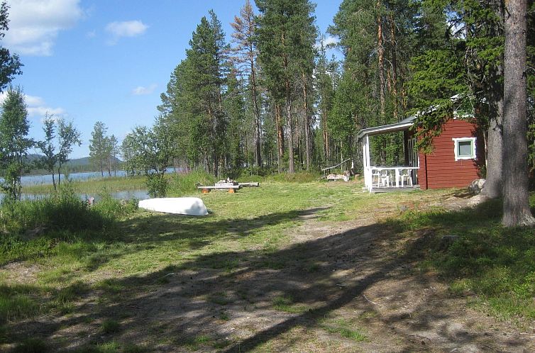 Vakantiehuis Schwedisches Holzhaus mit Grill und Terrasse