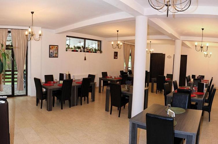 Casa Cu Nuc