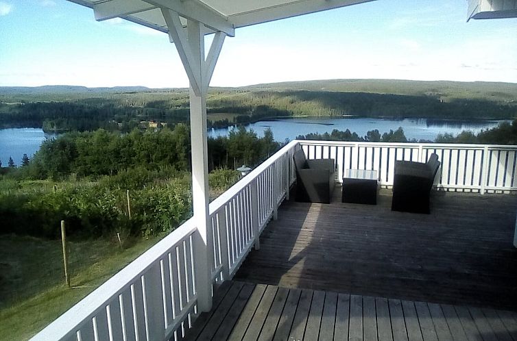 Vakantiehuis Tolles Ferienhaus in Sunne mit Großer Terrasse