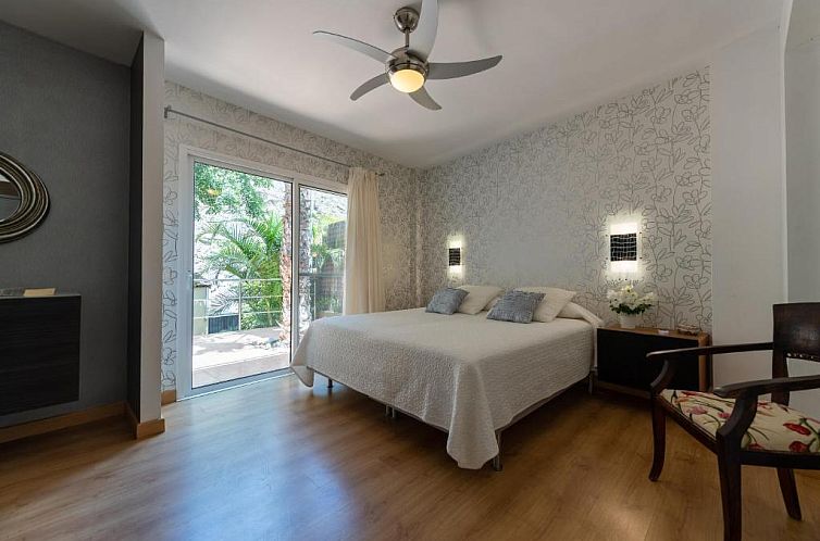 Los Jardines del Cura