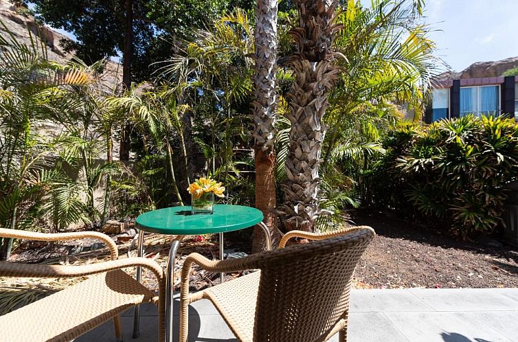 Los Jardines del Cura