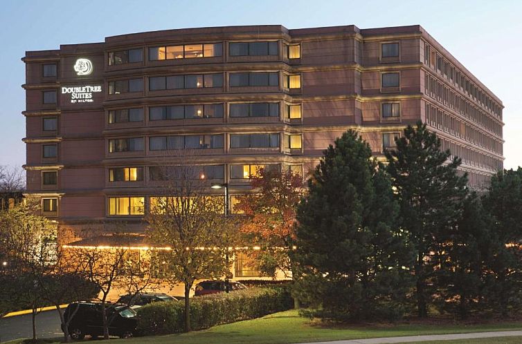 DoubleTree Suites by Hilton Hotel & Conference Center Chicag