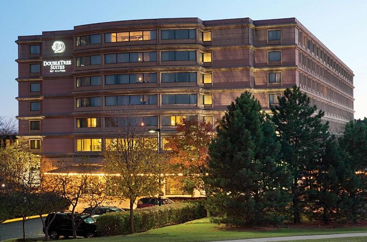 DoubleTree Suites by Hilton Hotel & Conference Center Chicag